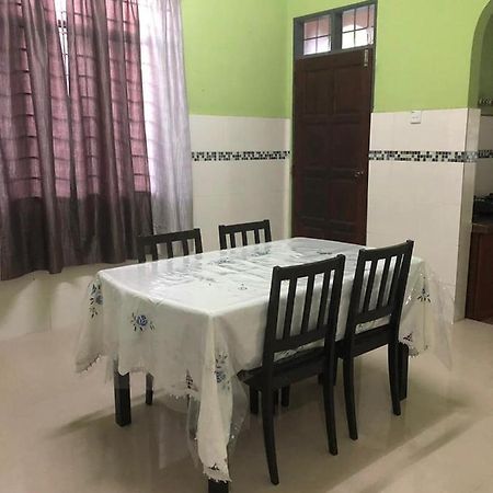 Afza Homestay Sura Free Unifi Kampong Sura Masjid Exteriér fotografie