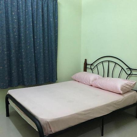 Afza Homestay Sura Free Unifi Kampong Sura Masjid Exteriér fotografie