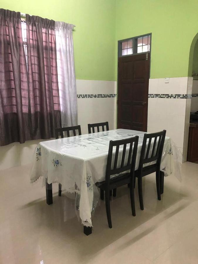 Afza Homestay Sura Free Unifi Kampong Sura Masjid Exteriér fotografie